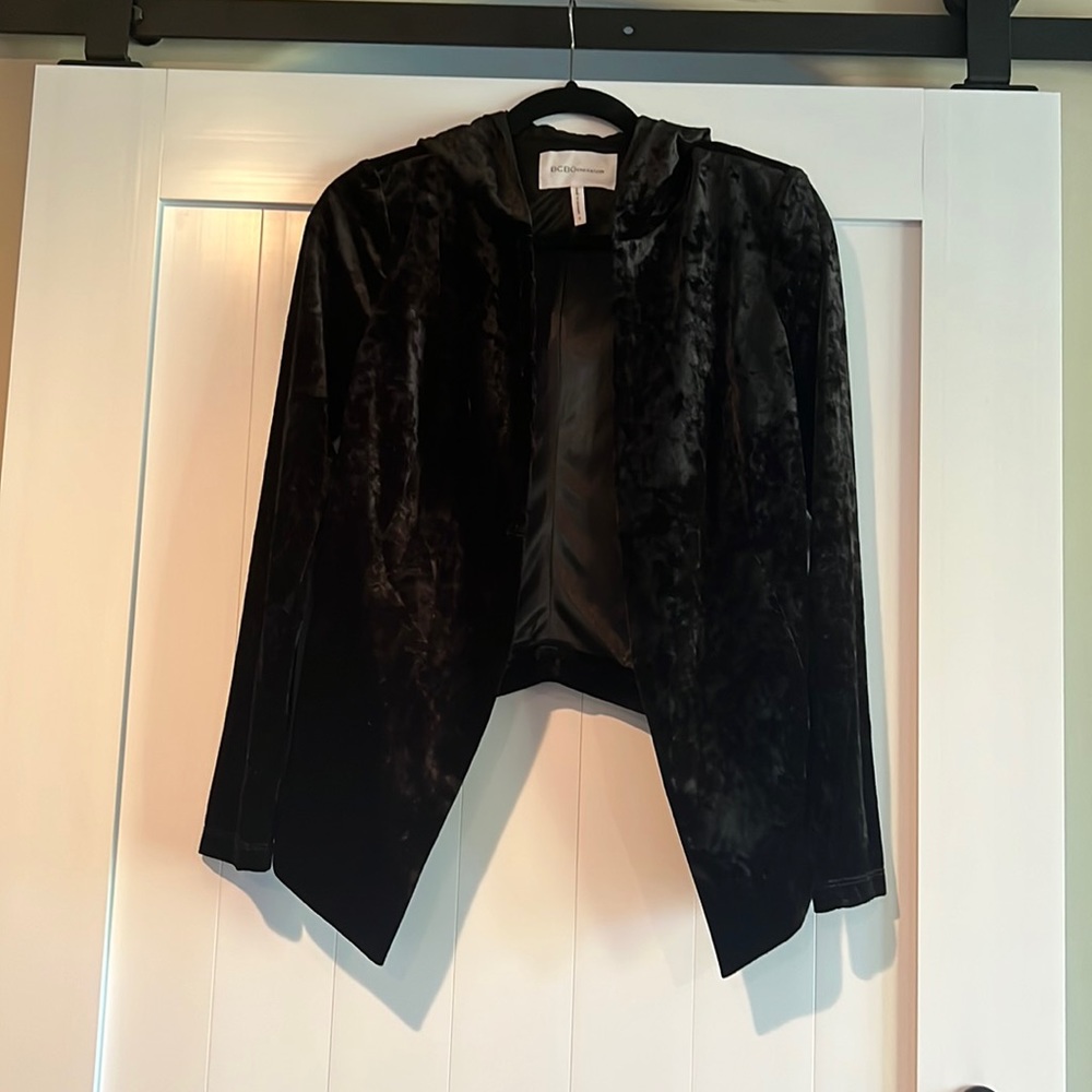 BCBGeneration Asymmetrical black velvet jacket (S)